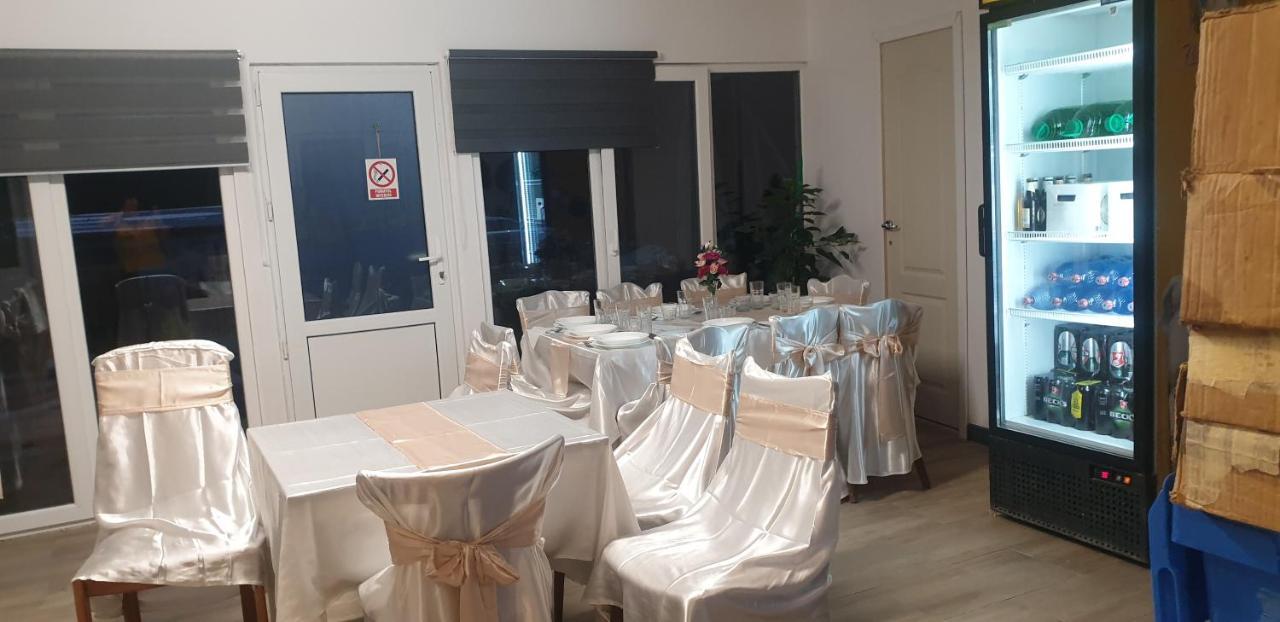 Casa De Vacanta Emd Eselnita Luaran gambar