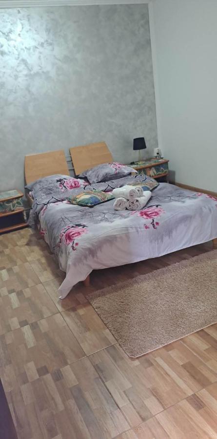 Casa De Vacanta Emd Eselnita Luaran gambar