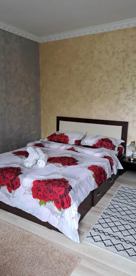 Casa De Vacanta Emd Eselnita Luaran gambar